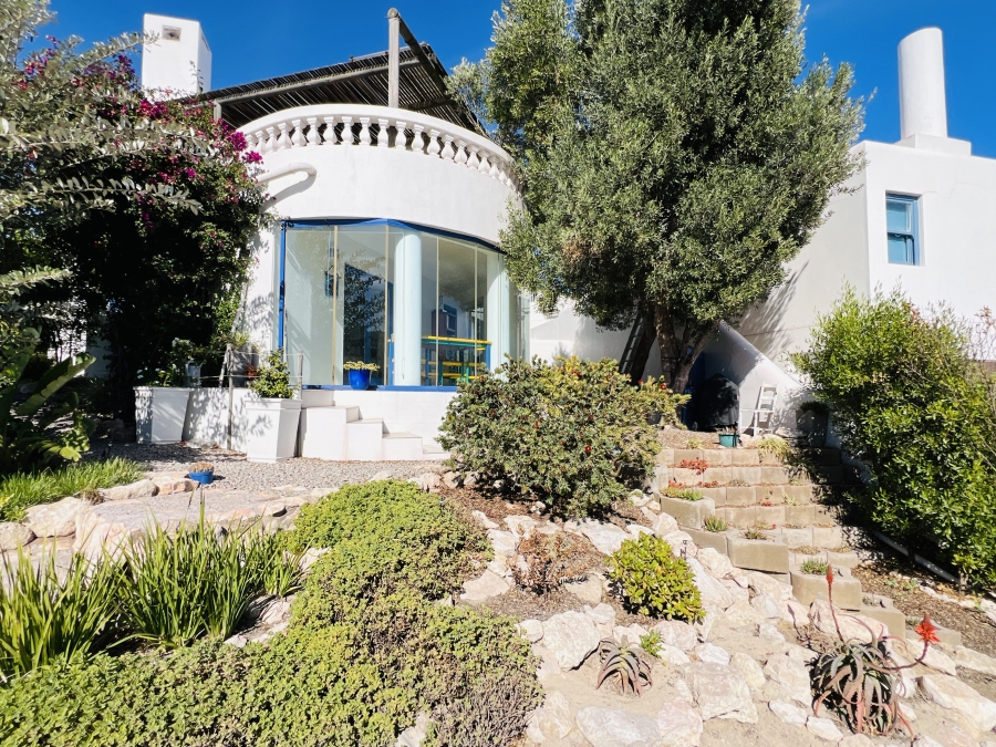 3 Bedroom Property for Sale in Paradise Beach Western Cape
